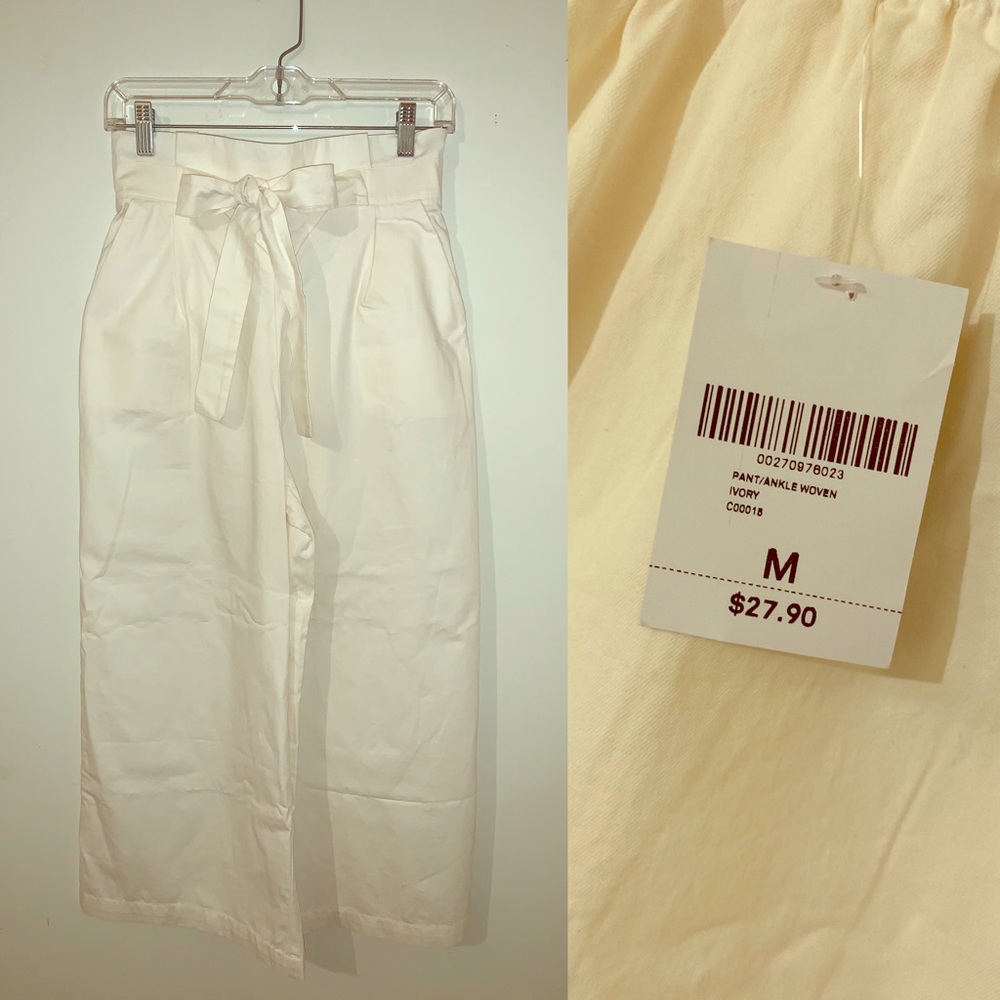 Forever 21 ivory linen pant with bow